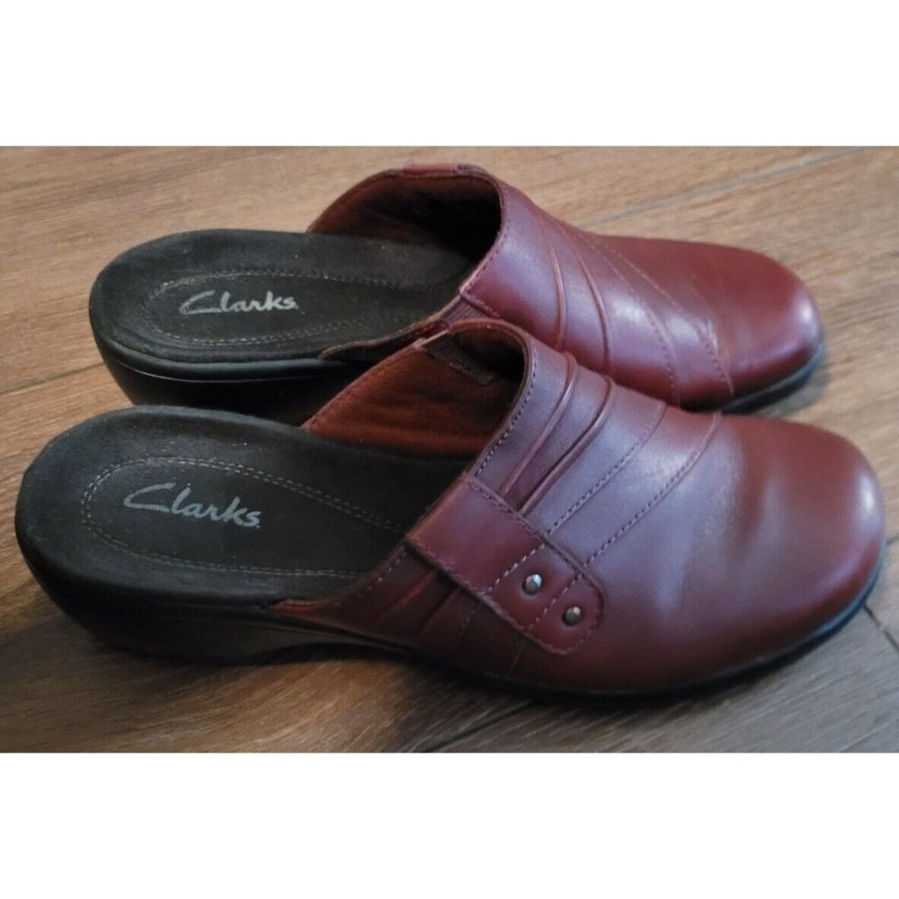 Clarks Comfort Clogs Mule Women's Size 6.5 Leather Shoes Wine/Burgundy EXCELLENT